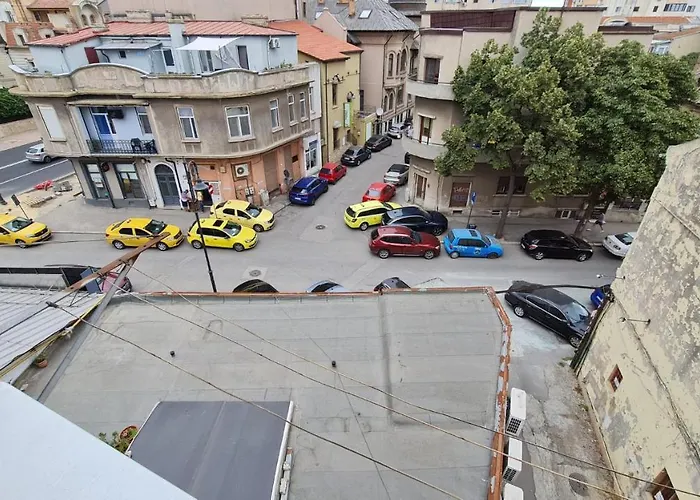 Garsoniera Plaja Modern Centru