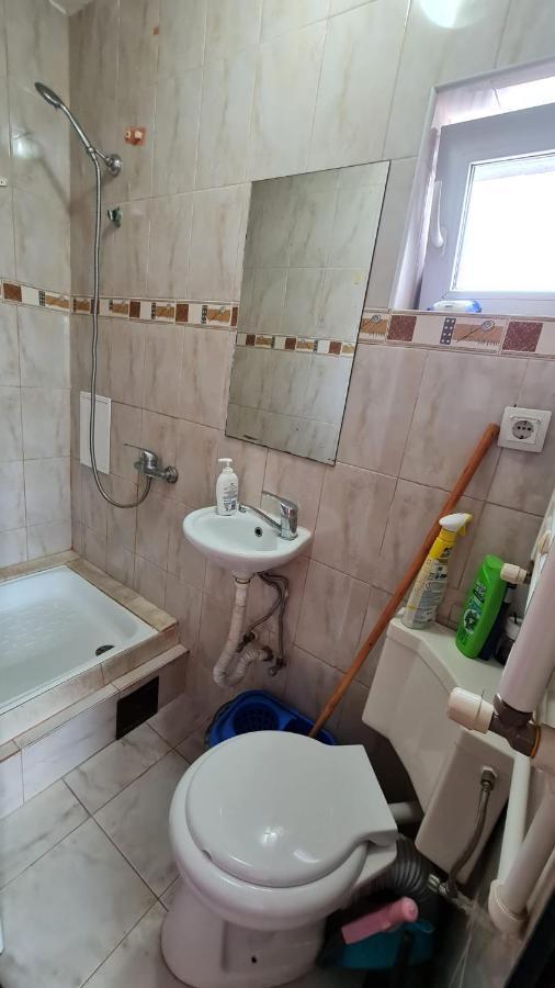 Garsoniera Plaja Modern Centru * Constanţa